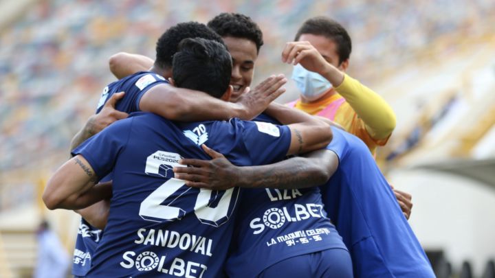 Cristal clasifica a la fase de grupos de la Copa Libertadores