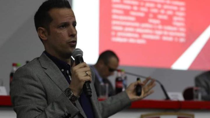 Víctor Villavicencio, gerente general de la Liga 1, comentó el formato y dejó abierta la opción de Clásico peruano dentro de la Copa Bicentenario.