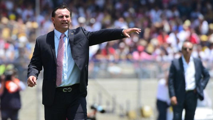Carlos Bustos, nuevo director técnico de Alianza Lima