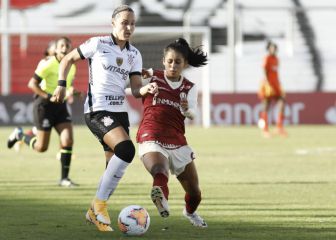 Corinthians arrasa con la 'U'