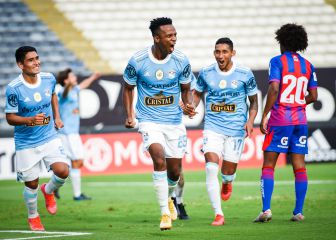 Cristal mantiene el invicto