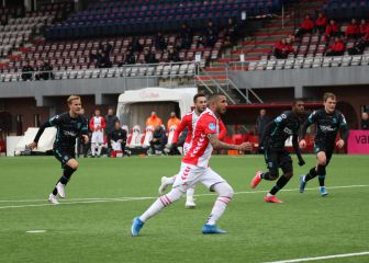 Peña reparte gol, asistencia y alegría en FC Emmen