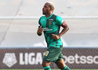 Farfán cumplirá aislamiento hasta dar negativo