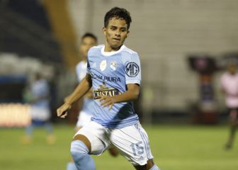 La MLS se interesa por Lora