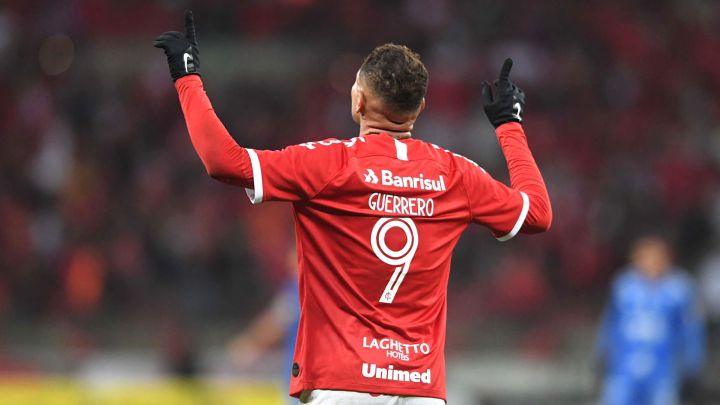 Renovación de Guerrero con el Internacional en revisión