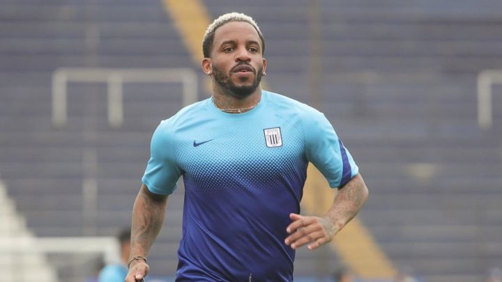 Farfán podría volver ante UCV