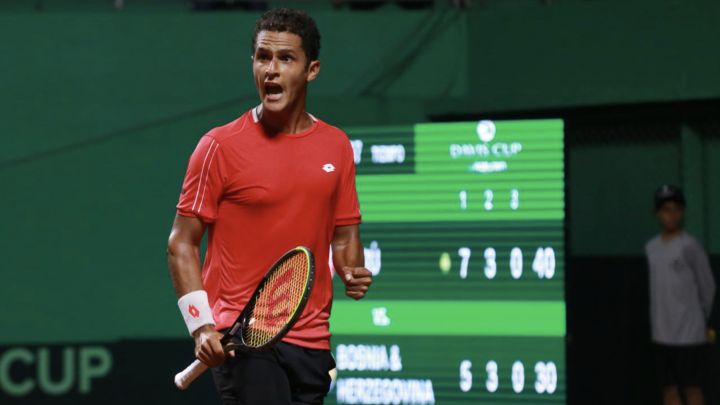 Varillas mete a Perú en la pelea en la Copa Davis