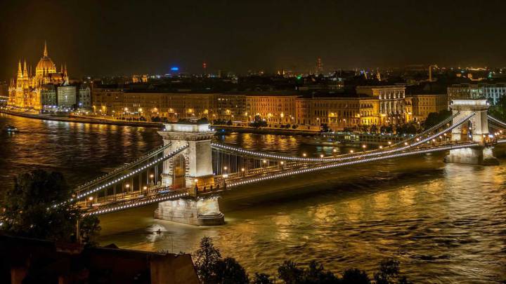 viajes puente de mayo