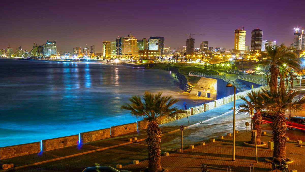 Tel Aviv de noche