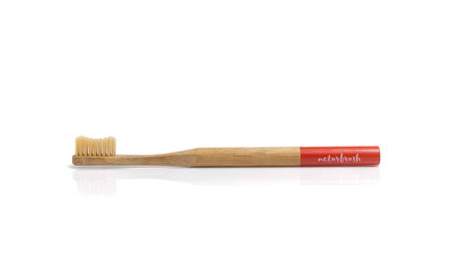 Cepillo de dientes de bambu