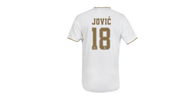 Jovic llegó en este mercado de fichajes