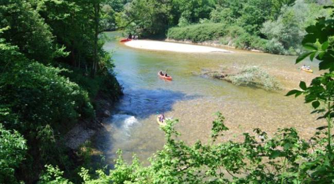 Descenso del río Sella en canoa