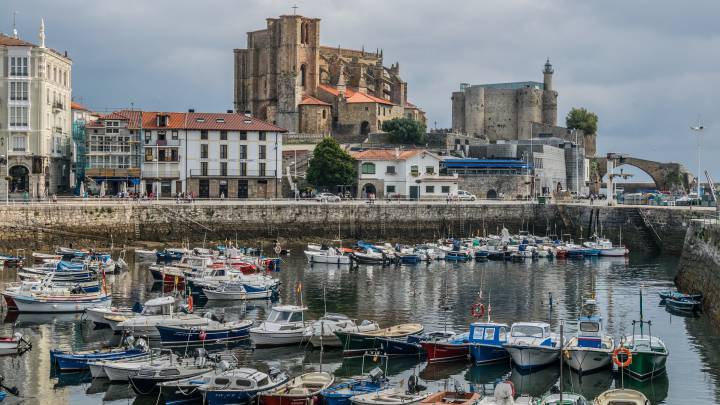 La lista imprescindible de qué ver y qué hacer en Cantabria