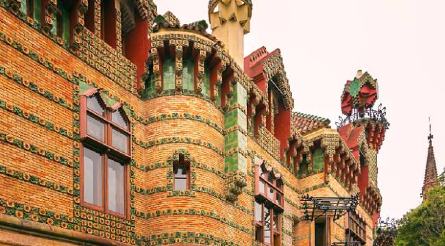 Visita a Comillas y el Capricho de Gaudí.