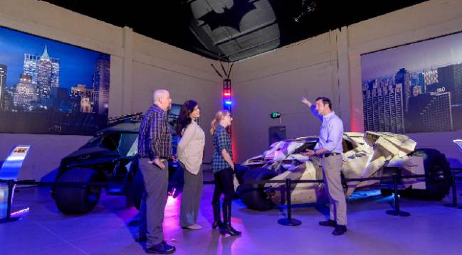 Tour Estudios Warner Bros - ¡Visita la Batcueva!