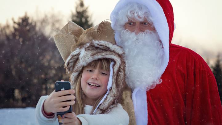 Dónde ir en navidad: los mejores destinos para viajar con tus hijos