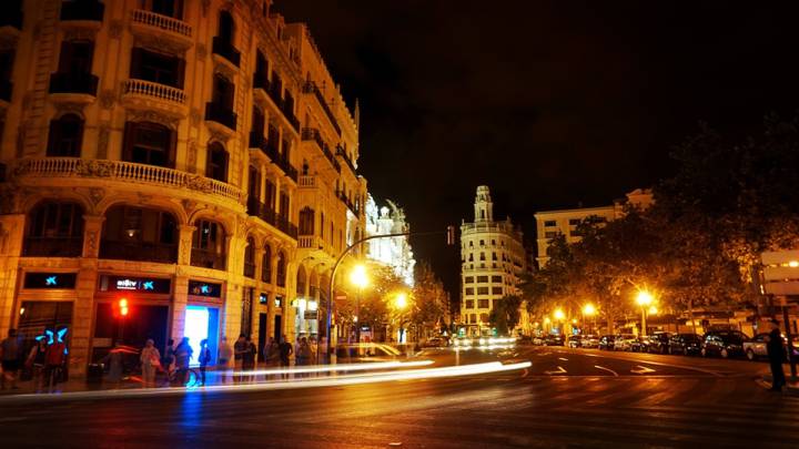 Valencia de noche.