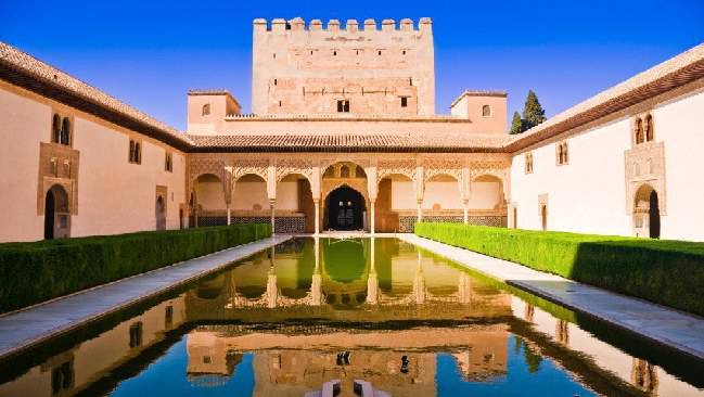 Visita la Alhambra