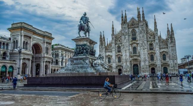 Milan vuelo y hotel