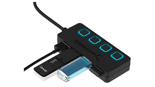 hub USB de cuatro puertos Sabrent