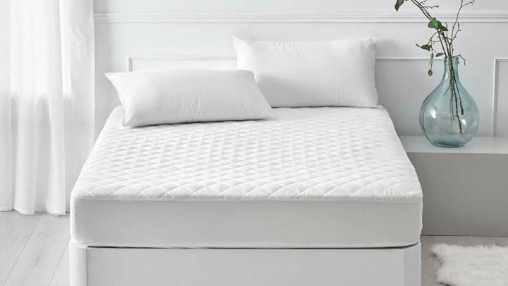 Protege tu cama con este cubrecolchón con descuento de Pikolin