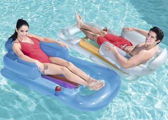 Asiento con respaldo y reposabrazos: tenemos la colchoneta ideal para disfrutar del verano