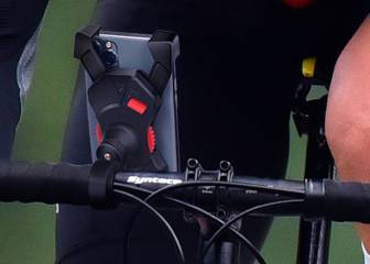 Seguro, rotatorio y universal: elegimos el mejor soporte de móvil para bicicleta