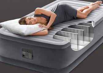 Elegimos un colchón hinchable con 1.700 opiniones para atender a las visitas en casa