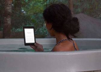 Tu biblioteca, en una mano: con Kindle Paperwhite llévate tus libros donde quieras