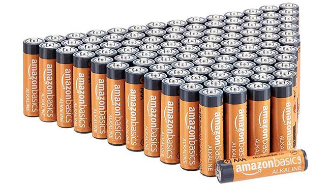 Paquete de 100 pilas alcalinas AAA AmazonBasics