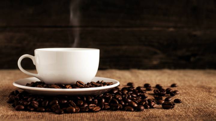 Ahorra y despídete de las cápsulas con esta cafetera automática y sus suscripciones de café