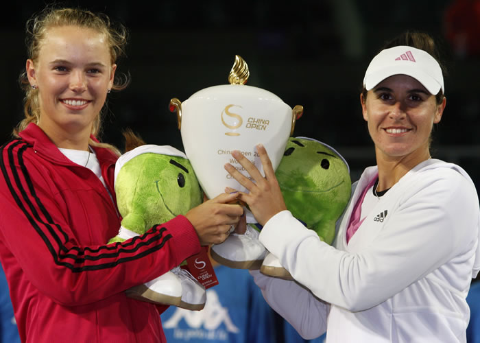 Medina y Wozniacki, campeonas en China