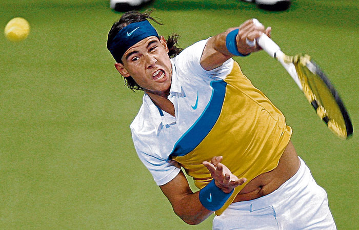 Nadal y Federer arrollan en sus primeros duelos