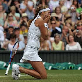 Kvitova: "Voy a tardar unos cuantos días en creérmelo" Kvitova: "Voy a tardar unos cuantos días en creérmelo"