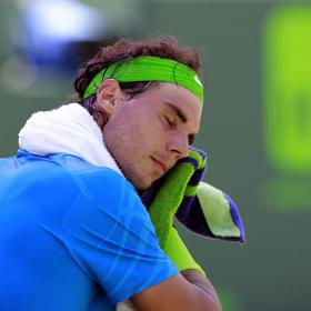 Rafa Nadal se retira de Miami por dolor en su rodilla Rafa Nadal se retira de Miami por dolor en su rodilla