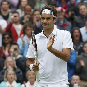 Federer pasó tras verse al borde del abandono Federer pasó tras verse al borde del abandono