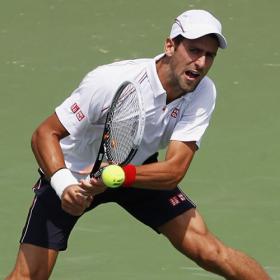 Roger Federer y Djokovic se citan en la final por el título Roger Federer y Djokovic se citan en la final por el título