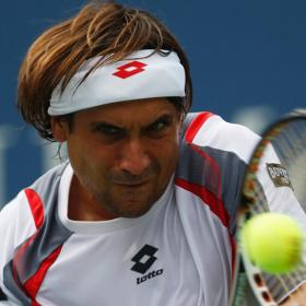 El Ferrer-Djokovic se reanuda este domingo a las 17:00 horas El Ferrer-Djokovic se reanuda este domingo a las 17:00 horas