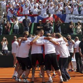 Praga y Ostrava pujan por la final de la Davis Praga y Ostrava pujan por la final de la Davis
