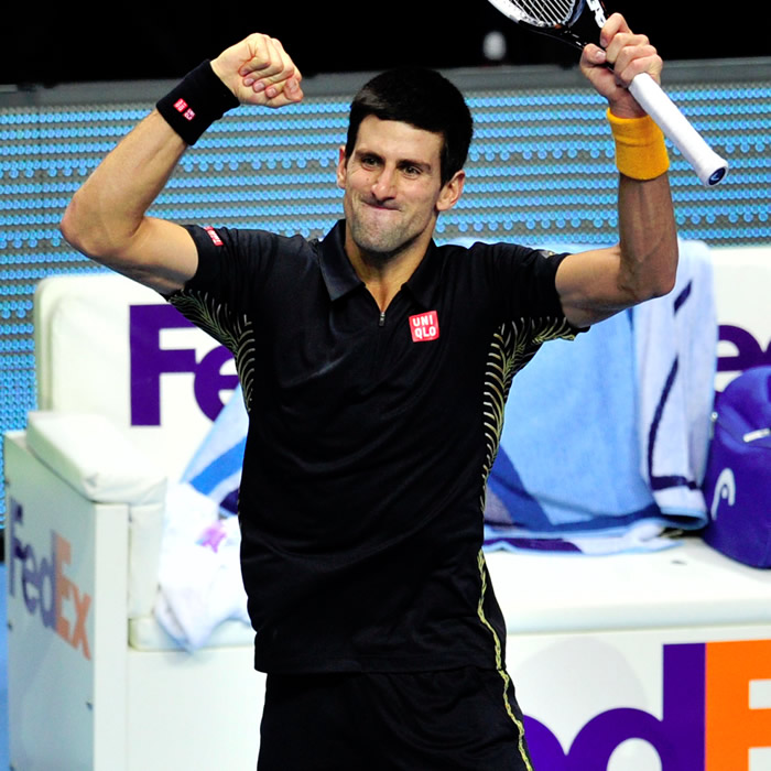 Djokovic frena a un combativo Tsonga en la Copa de Maestros