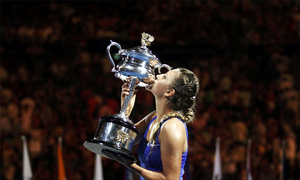 Victoria Azarenka gana en Australia su primer Grand Slam