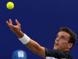 Bautista cae ante Tipsarevic y se queda a las puertas del título Bautista cae ante Tipsarevic y se queda a las puertas del título