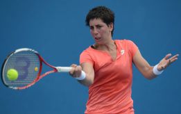 Carla Suárez Navarro continúa con vida pero cae Granollers Carla Suárez Navarro continúa con vida pero cae Granollers