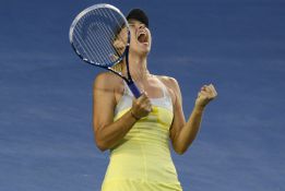 Sharapova arrolla a Venus Williams para llegar a octavos Sharapova arrolla a Venus Williams para llegar a octavos