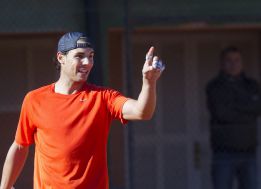 Nadal, a su llegada a Chile: "No hay riesgo de que me rompa" Nadal, a su llegada a Chile: "No hay riesgo de que me rompa"