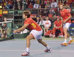Marcel Granollers y Marc López sufren pero acortan distancias Marcel Granollers y Marc López sufren pero acortan distancias