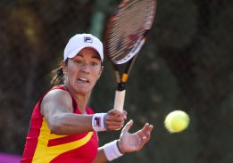 España domina a Ucrania: 2-0 España domina a Ucrania: 2-0