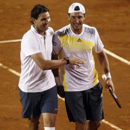 Rafa Nadal gana en dobles y pasa a la final en Viña del Mar Rafa Nadal gana en dobles y pasa a la final en Viña del Mar
