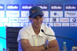 Nadal: "Cambiaría mis títulos por la recuperación de mi rodilla" Nadal: "Cambiaría mis títulos por la recuperación de mi rodilla"