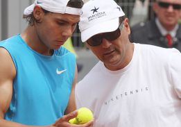 Toni Nadal: "La agenda de Rafa se decidirá en Acapulco" Toni Nadal: "La agenda de Rafa se decidirá en Acapulco"